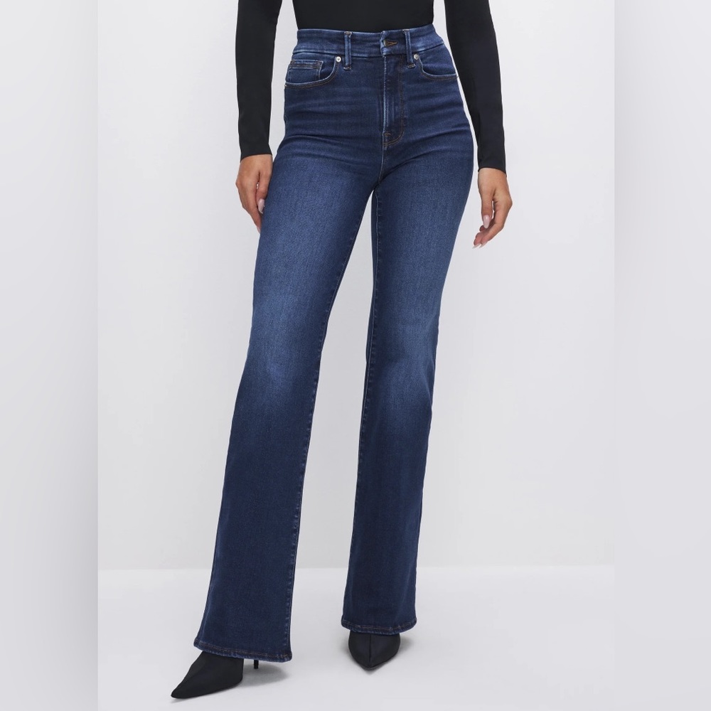 Good American Always Fits Good Classic Bootcut Jeans